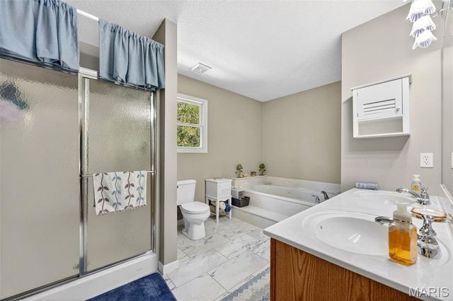 2 Wing Stem Court, O'fallon, MO 63368
