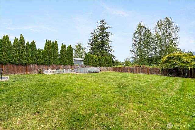 412 Allison Way, Nooksack, WA 98276