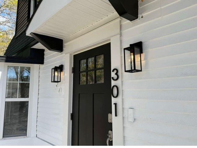 301 81ST AVENUE NE, St Petersburg, FL 33702