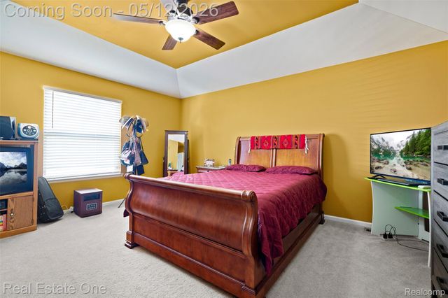 15340 Oakleigh, Southgate, MI 48195