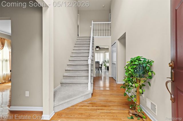 15340 Oakleigh, Southgate, MI 48195