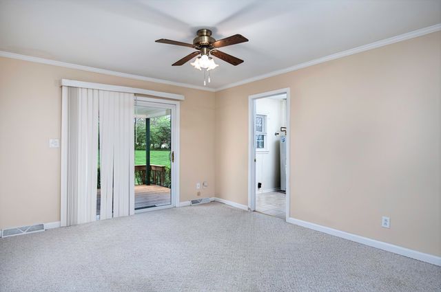 128 Ravenwood Road, Versailles, KY 40383