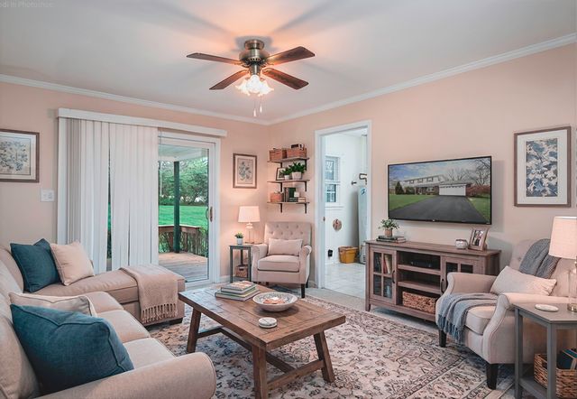 128 Ravenwood Road, Versailles, KY 40383
