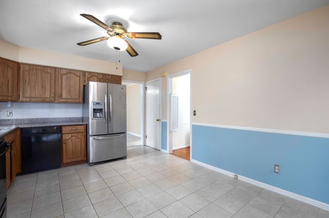 128 Ravenwood Road, Versailles, KY 40383