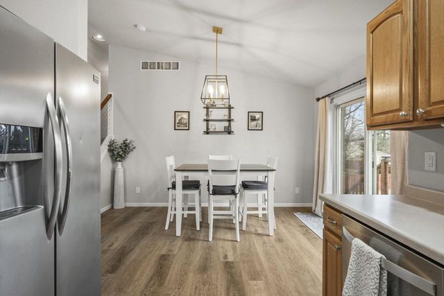 3266 Box Hill Road, Sun Prairie, WI 53590