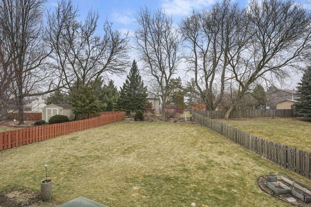 3266 Box Hill Road, Sun Prairie, WI 53590