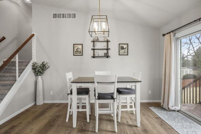 3266 Box Hill Road, Sun Prairie, WI 53590