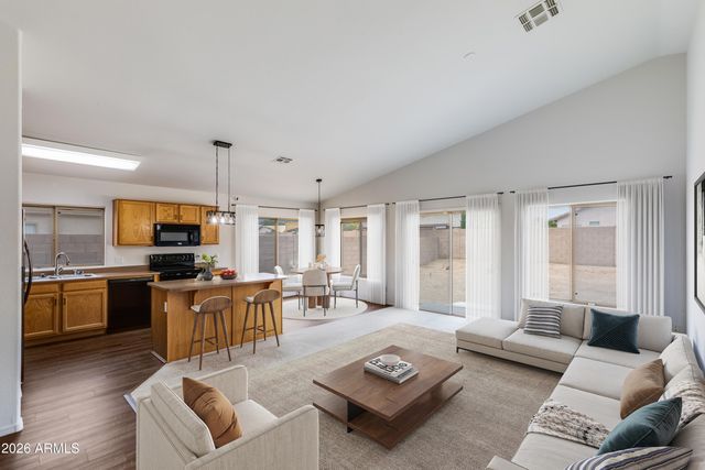 13164 W OCOTILLO Lane, Surprise, AZ 85374