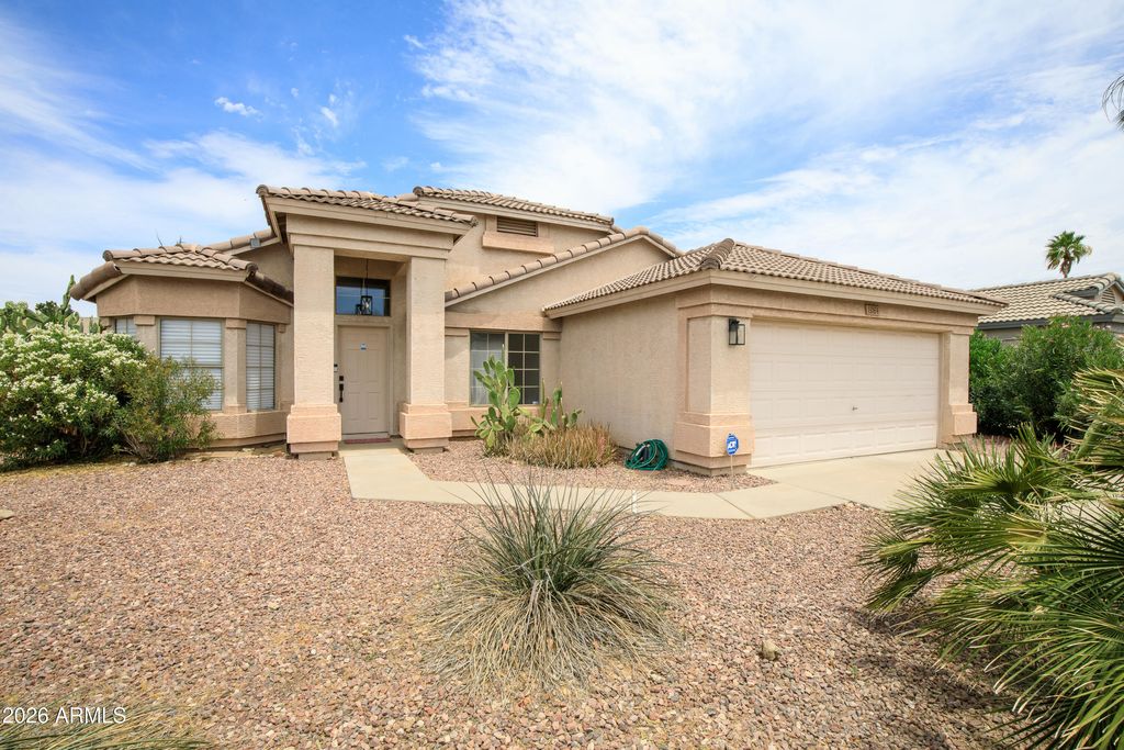 13164 W OCOTILLO Lane, Surprise, AZ 85374
