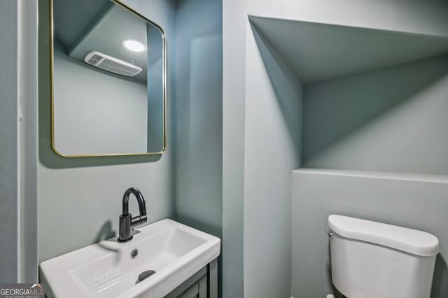 1160 Boulevard SE 4, Atlanta, GA 30312