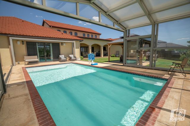 1733 Overhill Dr., San Angelo, TX 76904