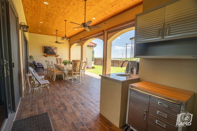 1733 Overhill Dr., San Angelo, TX 76904