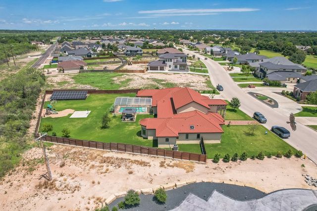 1733 Overhill Dr., San Angelo, TX 76904