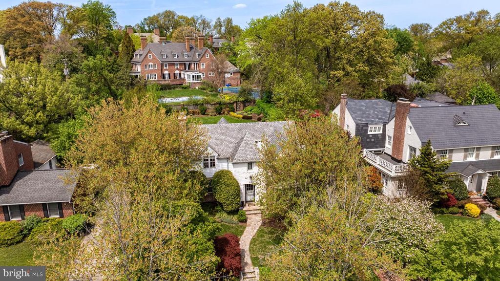 Image 101 of property listing at 206 KEMBLE RD, Baltimore, MD 21218