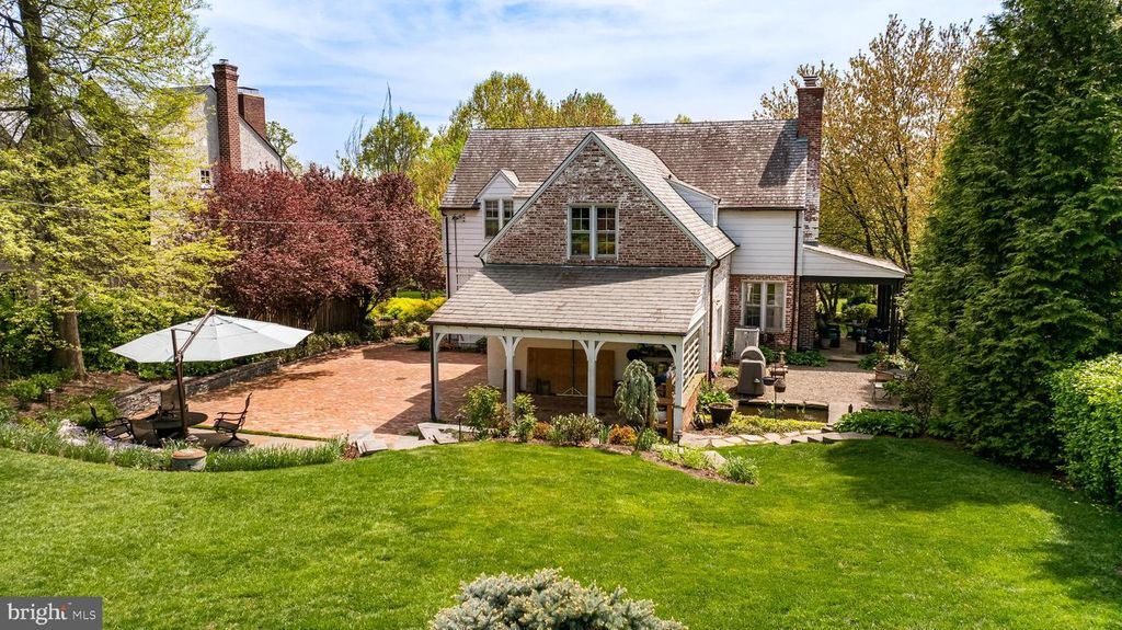 Image 103 of property listing at 206 KEMBLE RD, Baltimore, MD 21218