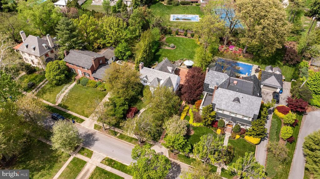 Image 113 of property listing at 206 KEMBLE RD, Baltimore, MD 21218