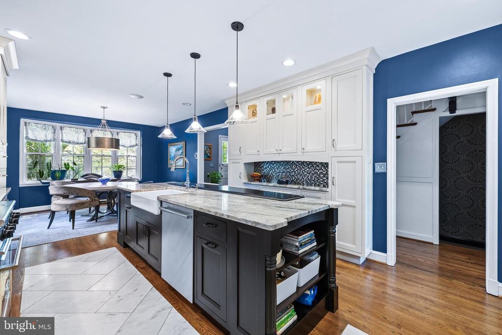 Image 27 of property listing at 206 KEMBLE RD, Baltimore, MD 21218