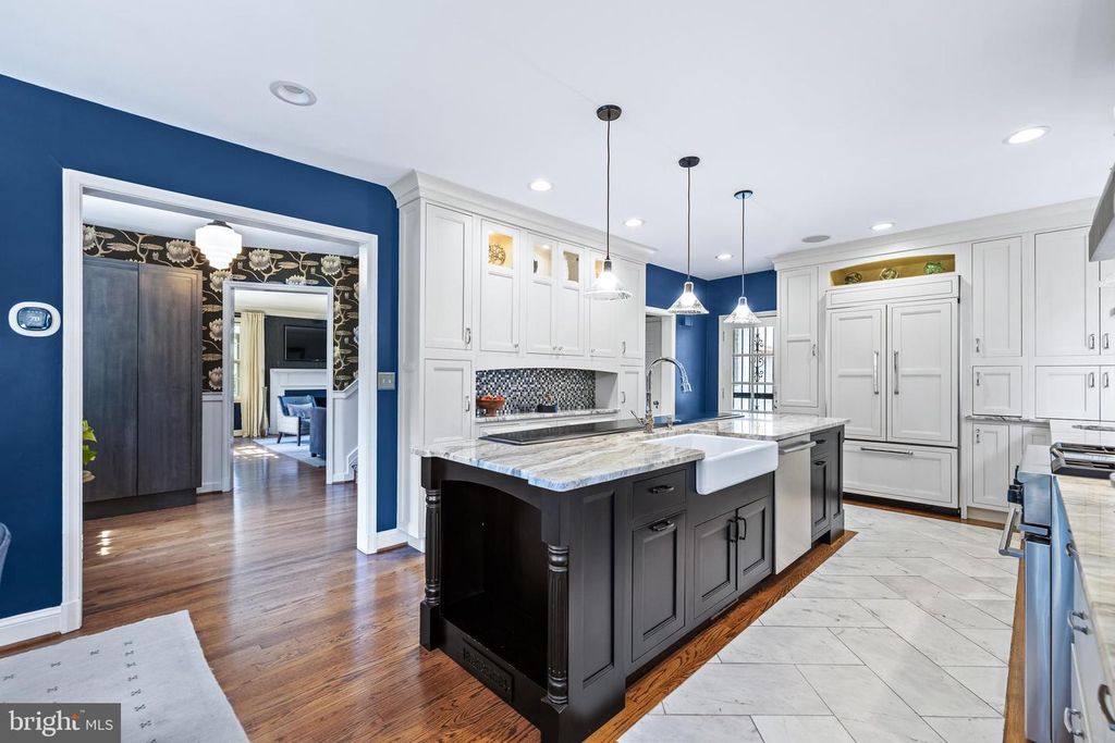 Image 28 of property listing at 206 KEMBLE RD, Baltimore, MD 21218