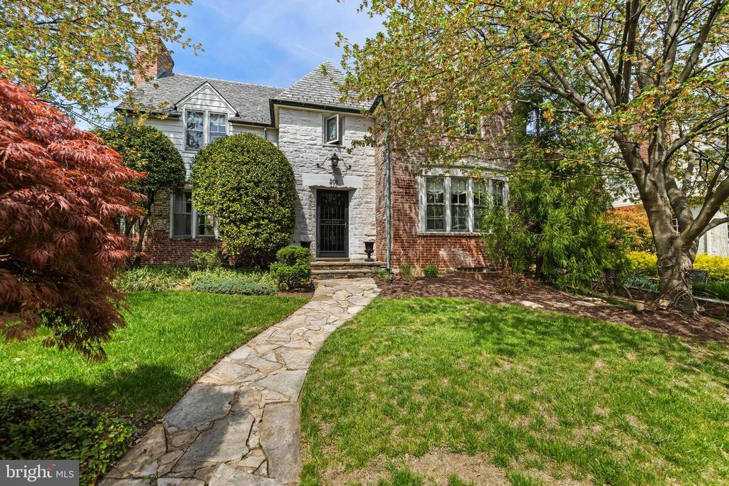 Image 68 of property listing at 206 KEMBLE RD, Baltimore, MD 21218