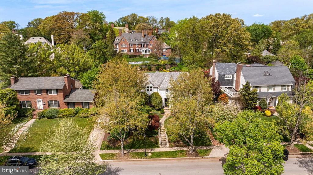 Image 99 of property listing at 206 KEMBLE RD, Baltimore, MD 21218