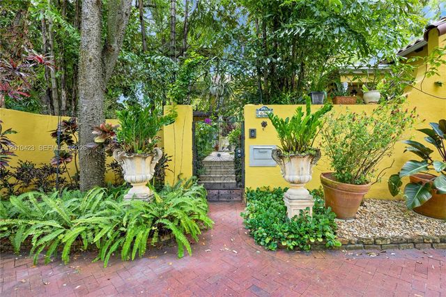 650 NE 76th Street, Miami, FL 33138