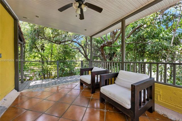 650 NE 76th Street, Miami, FL 33138