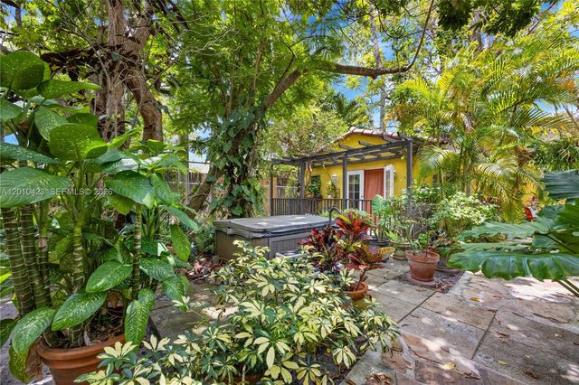 650 NE 76th Street, Miami, FL 33138