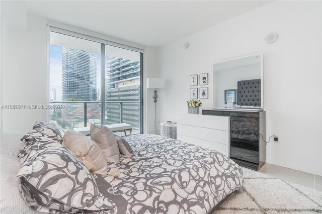 1100 S Miami Ave 1109, Miami, FL 33130