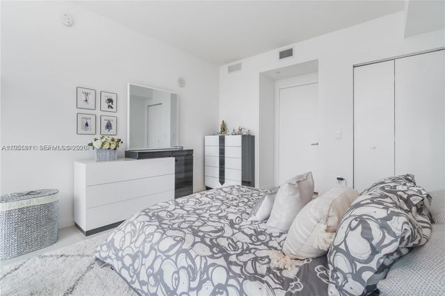 1100 S Miami Ave 1109, Miami, FL 33130