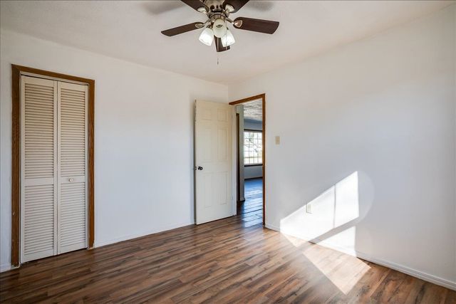 4462 S Hemlock Avenue, Wichita, KS 67216