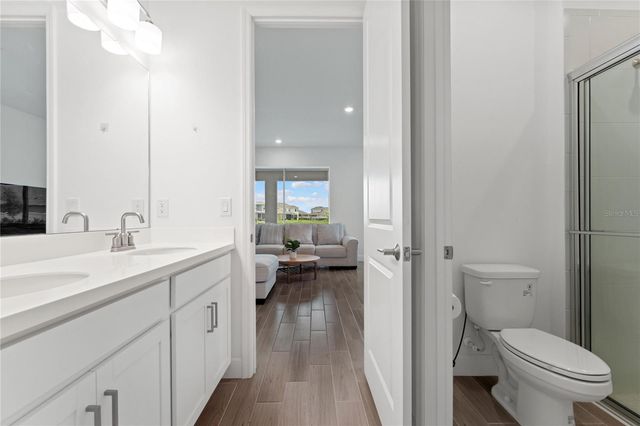 1920 LONGLINER LOOP, Wesley Chapel, FL 33543