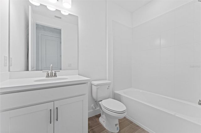 1920 LONGLINER LOOP, Wesley Chapel, FL 33543
