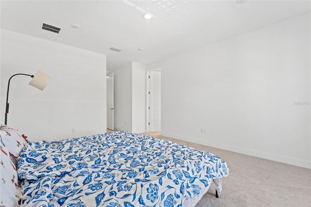 1920 LONGLINER LOOP, Wesley Chapel, FL 33543