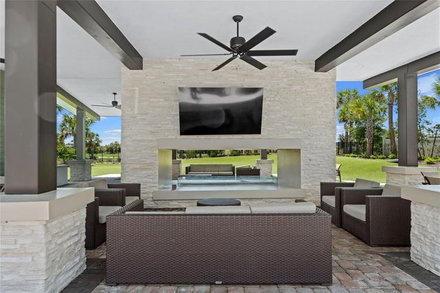 1920 LONGLINER LOOP, Wesley Chapel, FL 33543