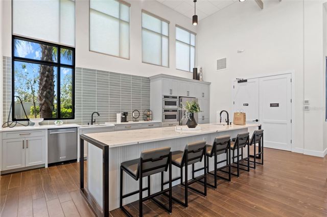 1920 LONGLINER LOOP, Wesley Chapel, FL 33543
