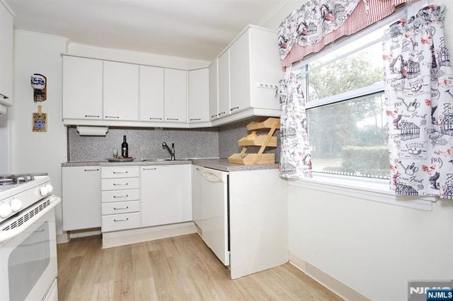 27-20 Kipp, Fair Lawn, NJ 07410