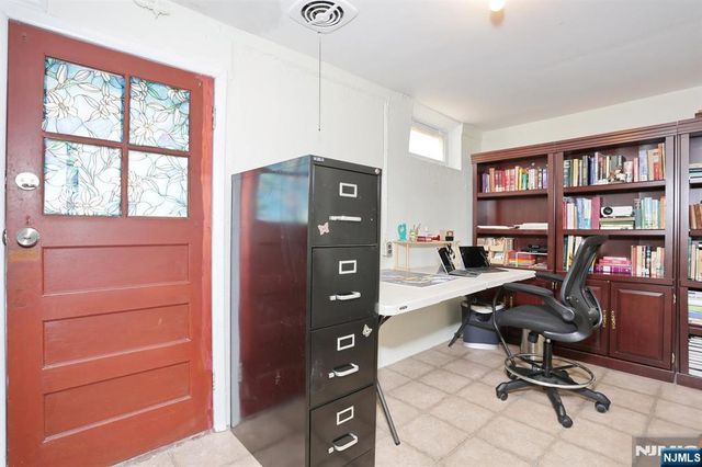 27-20 Kipp, Fair Lawn, NJ 07410