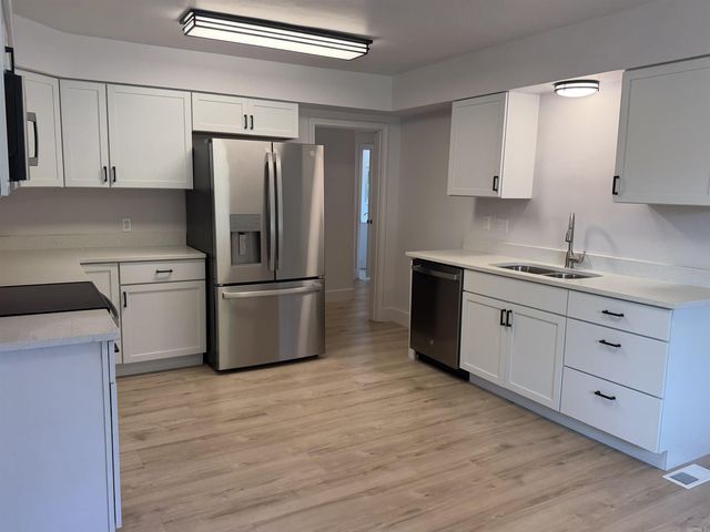 605 W Highland, Paragould, AR 72450