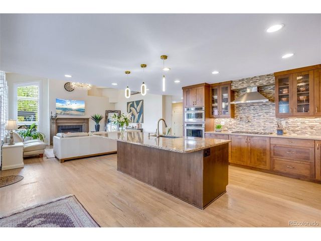 5888 Highland Hills Cir, Fort Collins, CO 80528