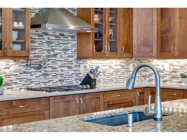 5888 Highland Hills Cir, Fort Collins, CO 80528