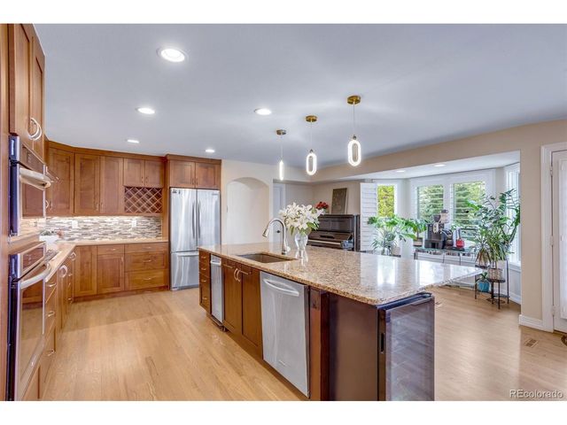 5888 Highland Hills Cir, Fort Collins, CO 80528