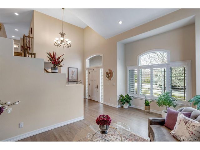 5888 Highland Hills Cir, Fort Collins, CO 80528