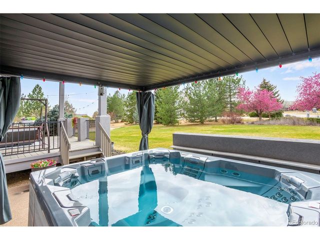 5888 Highland Hills Cir, Fort Collins, CO 80528