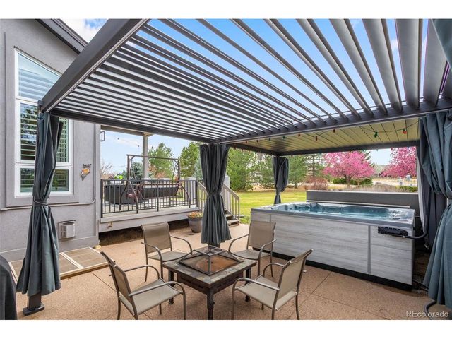 5888 Highland Hills Cir, Fort Collins, CO 80528