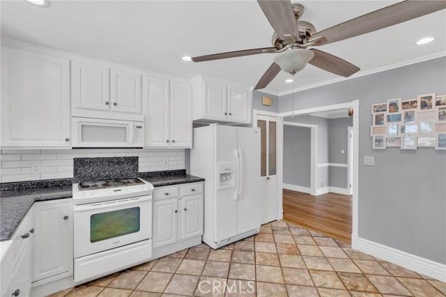 4220 Los Coyotes Diagonal, Lakewood, CA 90713