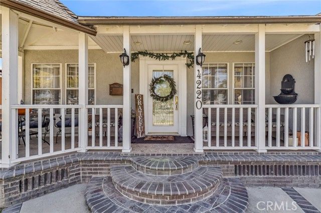 4220 Los Coyotes Diagonal, Lakewood, CA 90713
