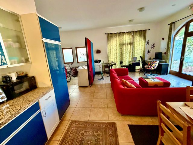 1348 Pacheco 102, Santa Fe, NM 87505