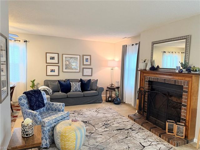 2010 Fawnwood CMN, Chesapeake, VA 23320