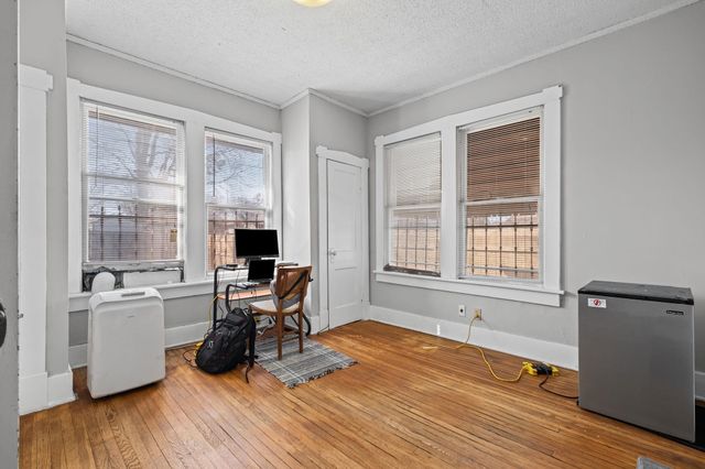 985 FORREST AVE, Memphis, TN 38105