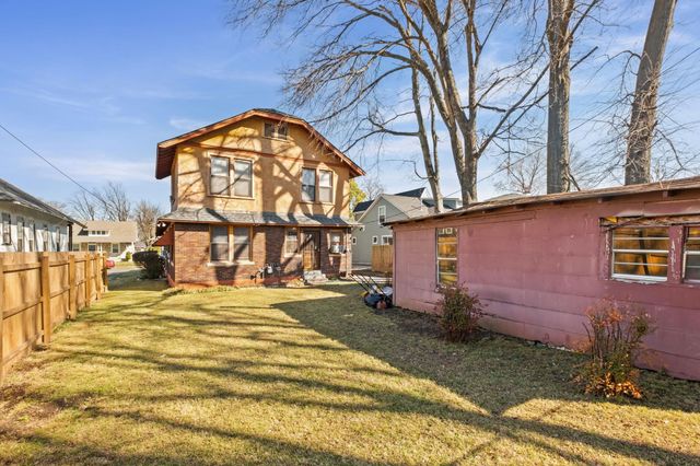 985 FORREST AVE, Memphis, TN 38105